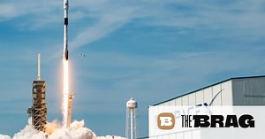 Elon Musk is getting a Netflix show all about taking civilians into space