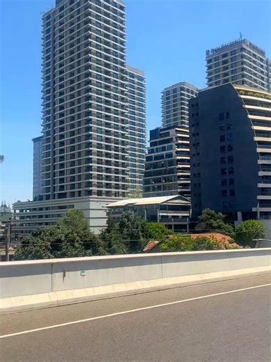 Anastasia on Instagram: "My Life is Amazing And then it’s Awful And then it’s Amazing again. And in between the Amazing and the Awful It’s Ordinary and Mundane and Routine. I breathe in the Amazing, Hold on through the Awful and relax and exhale during the Ordinary. That’s just Living. Heartbreaking, Soul-Healing, Amazing, Awful, Ordinary Life. And it’s Breathtakingly Beautiful 🥰😍 . #living"