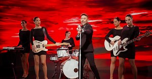 Rok Piletič BQL se igra mačke in miši - Veseljak.si