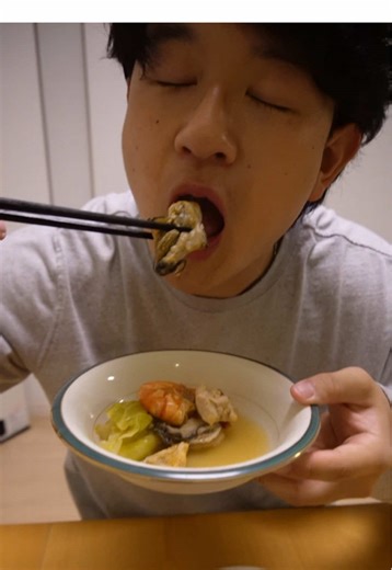 最近流行の牡蠣鍋レシピ