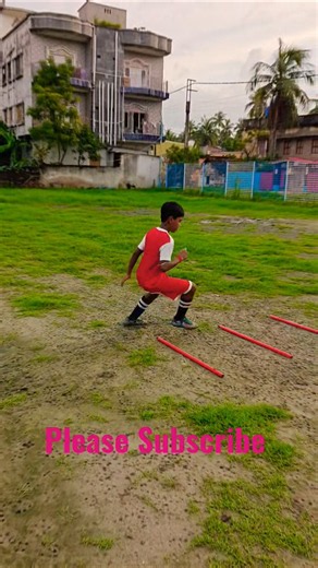 Footwork Like a Pro: Agility and Speed Drills #football #practice #footballdrills #viral #trending