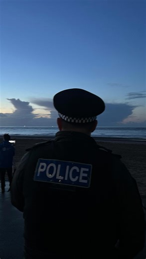 ✅ Situation safely resolved | Exmouth Marina The multi-agency operation in Exmouth has now concluded. The safety cordon was lifted this morning (Friday 16 January), and residents have been able to return home. We’d like to say a huge thank you to everyone involved. ➡️ To the local community – thank you for your patience, understanding and support. We know how disruptive this was, and the way people pulled together really mattered. ➡️ To our partner agencies and military specialists – your expert