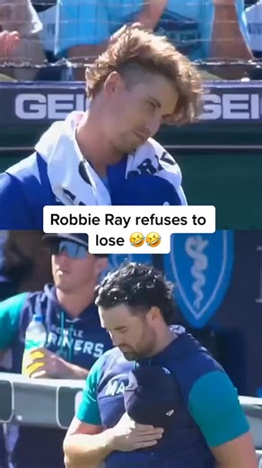 Former teammates Luke Weaver and Robbie Ray had a national anthem sta... | Atlasio | Facebook