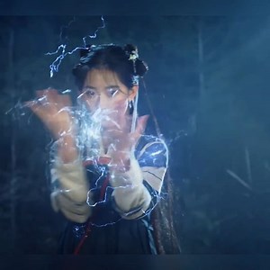 The Zombie King is coming! 丧尸王来了！ Drama Name：Sword and Fairy 剧名：又见逍遥 #cdrama #chinesedrama #何与 #heyu #胡意旋 #HuYiXuan #SwordandFairy #又见逍遥 #tvdrama | 剧荒终结者 Drama terminator