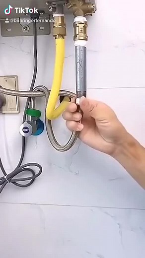 Easily remove scale from water heaters#fyp #Haowu #Family