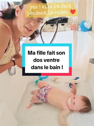 Bain libre : Ma fille fait son dos ventre !