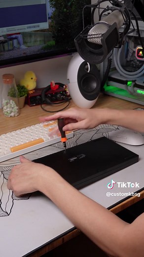 Creamy and Dark Aluminum Keyboard Mod: Monsgeek M1W Modding Video