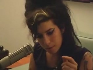 【Amy Winehouse】 Valerie (Acoustic, Live) 灵魂歌后 艾米·怀恩豪斯