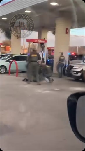 PerrisMatters | Pursuit ended on 4th street | Instagram