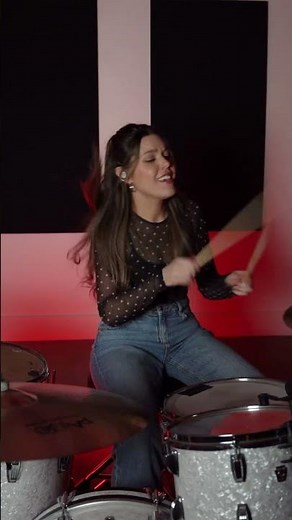 Domino Santantonio drums over Just A Girl by No Doubt! #drumbash #drums #thomann