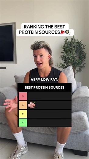 RANKING THE BEST PROTEIN SOURCES 🥩🍳 Not all protein sources are equal when you’re trying to build muscle, stay lean and actually enjoy your food. 🥩 Extra lean beef mince — S tier. High protein, tastes unreal, easy to meal prep and probably one of the easiest protein sources to build meals around. 🥣 0% Greek yoghurt — S tier. Loads of protein for very few calories, zero cooking and easy to have with fruit, honey or cereal. 🍗 Chicken breast — A tier. Boring, but elite. High protein, low calor