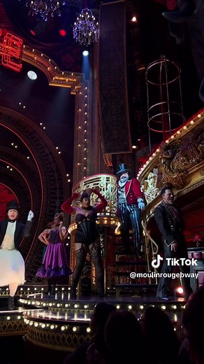 HELLO, CHICKENS! ✨ #austindurant #haroldzidler #moulinrougebroadway #musical #cancan