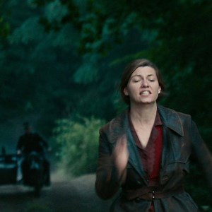 An army lands on the wrong side of town and they soon begin to realise that there's more going on in the Nazi-occupied village than a military operation and that people are being used as guinea pigs. #Overlord – Watch the full official trailer here! | Universal Pictures Africa