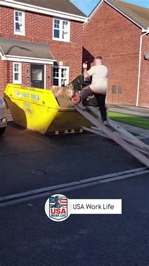 Funny construction #ConstructionFail #WorkSafety #JobSiteSafety