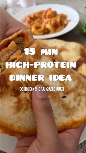 High Protein Chicken Quesadilla | 15-Minute Easy Recipe 🧀💪