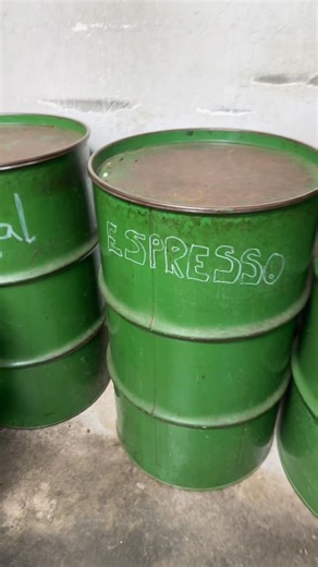 Anyone else desperate for an espresso right now? Keep an eye on our feed to find out what magic is inside. #Subliminal #Saturday #OldSchool #CoffeeDrum #Saturdays #WakeMeUp #CiscosCoffee #MelbourneCoffee | Ciscos Coffee