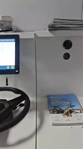 农机兄弟们，福利来啦！核心推荐惠达科技：HD408、 HD812：行车有方，增产有道。12.1 英寸全面屏 | 800nits 高亮 | 一体化接收机 | 人体工学方向盘 | Vectoris Lite 系统 | 多任务分屏 | 高动态跟踪算法 | 入行快 | 丰富作业模式硬核配置铸高效，耕种管收全覆盖。厘米级精准作业，弱网无网皆稳定，让每一次农事都从容掌控。惠达科技 HD812—— 让高效作