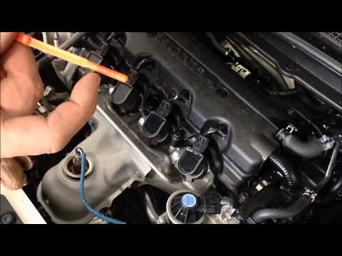 Castle Honda: How to Check Your Engine Oil