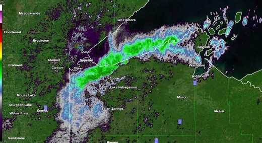 RADAR UPDATE: Lake effect continues this morning! The narrow band over Superior has broadened, so it won't be as heavy. However, light snow will continue in the area through the morning and along Highway 2 on the South Shore. | US National Weather Service Duluth Minnesota