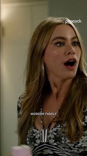 Jay’s Anniversary gift for Gloria was a hit #ModernFamily #GloriaPritchett #JayPritchett #Shorts