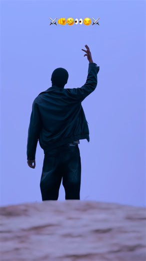 AZU~ ❤️ on Instagram: "HAPPY NEW YEAR ~ 🫵🤣 #instagram #trending #viral #follow"