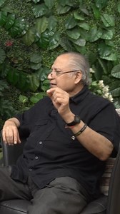 Life is both a decision and a compromise. 🛤️ As Mr. Shiv Khera wisely shares, once we make a decision, it begins to control the course of our lives. Every choice we make comes with its own set of compromises, and it’s the decisions we embrace that ultimately shape our path. So, choose thoughtfully—because your choices will guide you. ✨ What decisions are you making today that will shape your tomorrow? 💭 | Shiv Khera