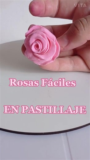 Easy Rose Decorations in Pastillage