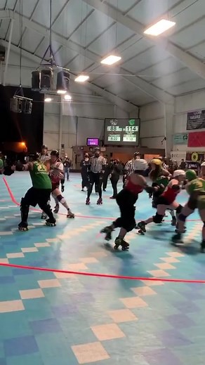 #rollerderby #rosecityrollers #rollerskating
