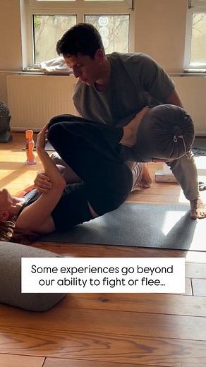 When we face overwhelming experiences—trauma, fear, or intense stress—our body’s survival mechanisms activate, flooding us with energy to fight, flee, or freeze. When this primal charge can’t be fully processed or released, it becomes trapped in the nervous system and muscles, later showing up as chronic tension, fatigue, anxiety, headaches, or digestive issues. This unresolved energy lingers like an imprint of the past, keeping us in subtle hypervigilance and draining our vitality. By conscious