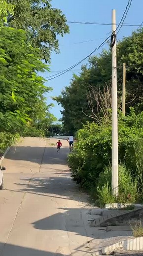 Hoy corrimos, muy temprano con Miguel, quiero que aprenda el hábito del ejercicio para su bien 👍