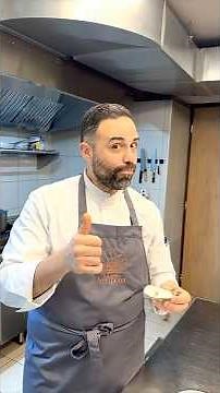 The secret to opening oysters effortlessly!