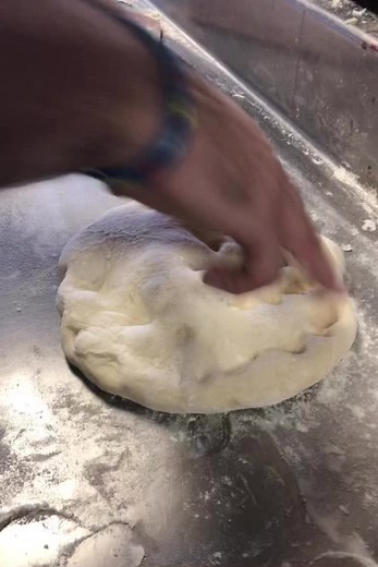 Fredi The Pizza Man Bubbles Showcase in Melvindale