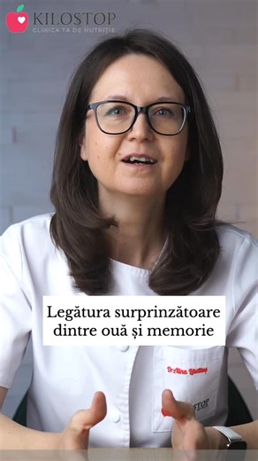 Uneori, cele mai simple alimente ascund lucruri neașteptate! 😊 În urmă cu ceva timp vorbeam despre ouă și despre faptul că, atunci când sunt consumate în mod echilibrat, în jur de un ou pe zi, fierte, poșate sau coapte, nu ridică nivelul colesterolului, deși multă lume încă se teme de asta. Astăzi adaug o piesă importantă la acest subiect, de data aceasta legată de sănătatea creierului. Un studiu publicat în The Journal of Nutrition arată că persoanele vârstnice care includeau ouă în mod consta