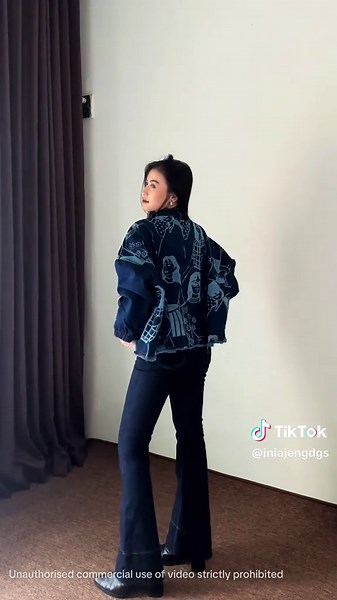 Stylish Denim Jacket Outfit Ideas for Chic Looks