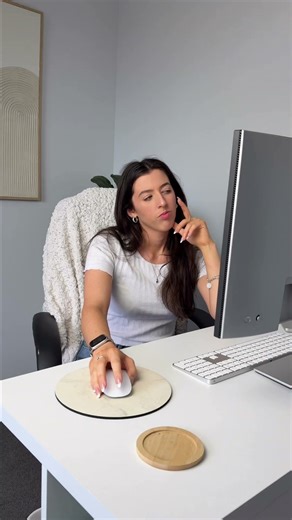 Will AI take my job? 🤔 (AI vs Brand Designer #2)