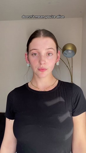 ASL Performance of Moment 4 Life by lizzytharris and victoria gokhul