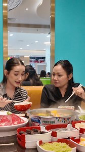 នាំគ្រួសារមក សាកឈុតថ្មីរបស់ Master Suki Soup 🇰🇭😍 ក្នុងនាមជាកូនខ្មែរ 🇰🇭 យើងគួរតែមកសាកជាមួយរបស់កូនខ្មែរយើង អោយបានទាំងអស់គ្នា រួមគ្នាគាំទ្រផលិតផលខ្មែរ មុខម្ហូបខ្មែរ អាចអញ្ជើញមក ទទួលទានស៊ុបនៅ Master Sukisoup គ្រប់សាខាបាន🍲 » ឈុតនេះមានលក់គ្រប់សាខា »ឈុតនេះមានលក់ចាប់ពីថ្ងៃ ច័ន្ទ ដល់សុក្រ 🍲បង្កើតមុនគេ រសជាតិលើសគេ តាំងពីឆ្នាំ1997 🍲ទឹកស៊ុប និងប្រហិតស្រស់ៗ ធ្វើថ្មីជារៀងរាល់ថ្ងៃ 🍲បន្លែ សាច់ស្រស់ៗ គ្រប់មុខ 🍲ទឹកជ្រលក់ឆ្ងាញ់ប្លែកគេគ្មានពីរ 🎉Master Suki Soup សាកសមរាល់គ្រប់កម្មវិធី🎉 ☎️ 𝗙𝗼𝗿 𝗕𝗼𝗼𝗸