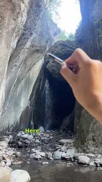 Drawing a Waterfall thinking with Linear Perspective & Gesture