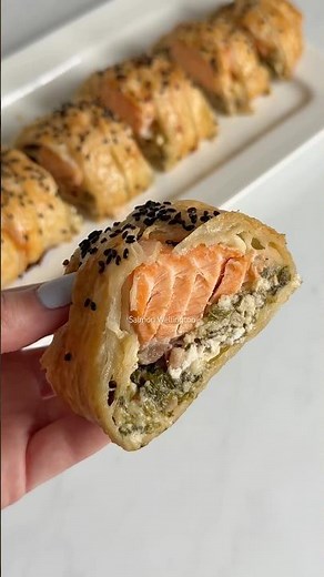 Salmon Wellington with Spinach and Cheese🥐🧀🌱🍣