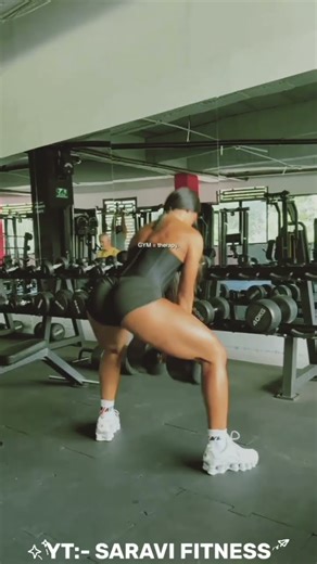 Favorite superset for strong core and popping abs 🔥 #abs #gym #fitness