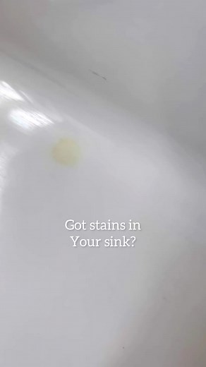 Easy Way to Remove Yellow Stains in Your Sink
