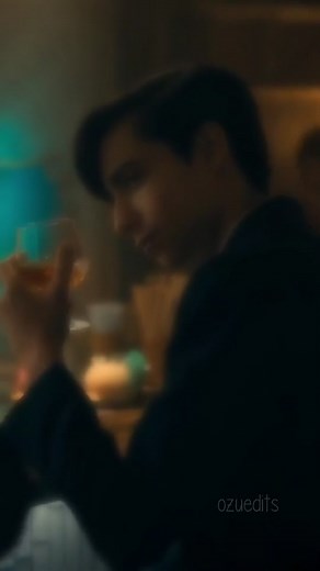 Five más esta canción= 🔥 #fyp #foryoupage #fypシ #numberfive #aidangallagher #umbrellaacademy #five #theumbrellaacademy