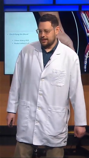 Dr. Jeremy Steiner explores the Bob Beck protocol. This involves blood electrification, magnetic pulsing, and addressing viral reservoirs. Beck's research initially cured HIV and hepatitis B using electricity, but issues arose. Some patients reinfected themselves, revealing the need to target areas blood doesn't reach, like the lymph system. Watch the full training at electroacupunctureinstitute.com #ElectroAcupuncture #DrJeremySteiner #EAItraining #TerrainTheory #ClinicalAcupuncture #ModernAcup