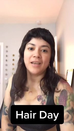 Achieving the Perfect Chelsea Cut: Hair Tutorial for Skin Girl