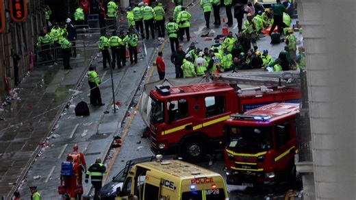 Car strikes multiple people during Liverpool FC parade