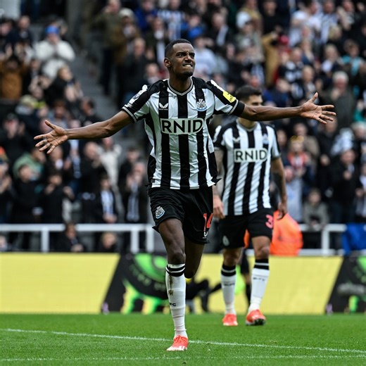 Alex Isak. Clinical. 🥶🇸🇪 | Newcastle United