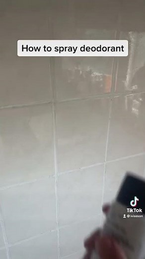 How to spray deodorant