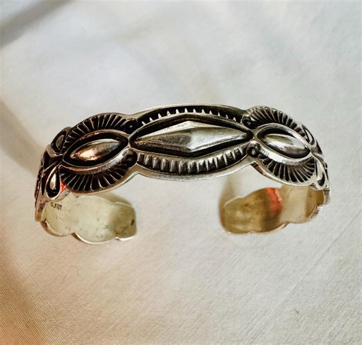 Vintage Sterling Silver Navajo Tribal Pattern Cuff Bracelet - Etsy