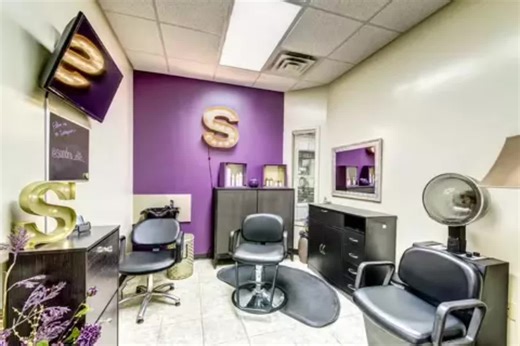Discover the Best Black-Owned Nail Salons