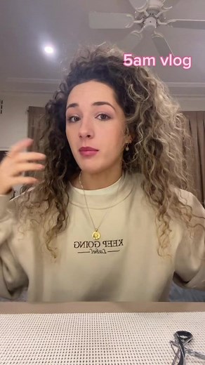 Little morning vlog 🥱 #grwm #nurse